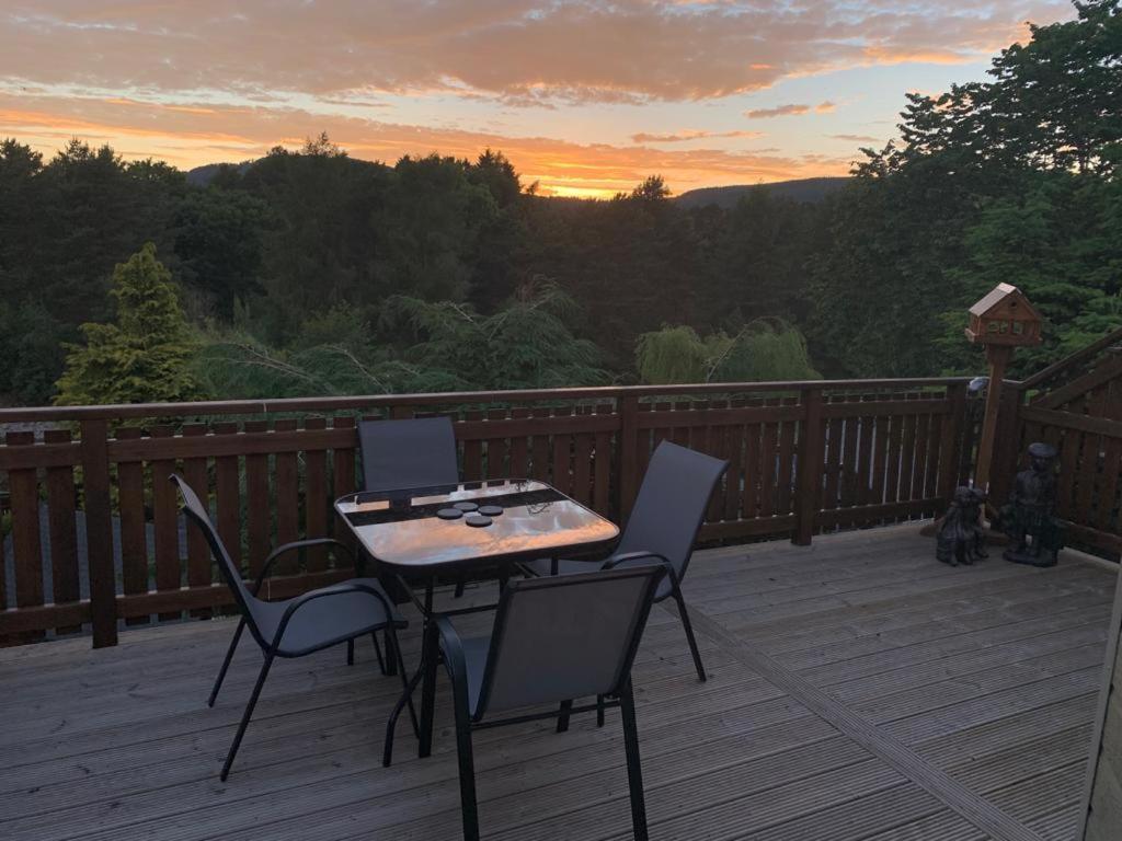 Beautiful 2 Bedroom Lodge With Stunning Views 블레어아톨 외부 사진