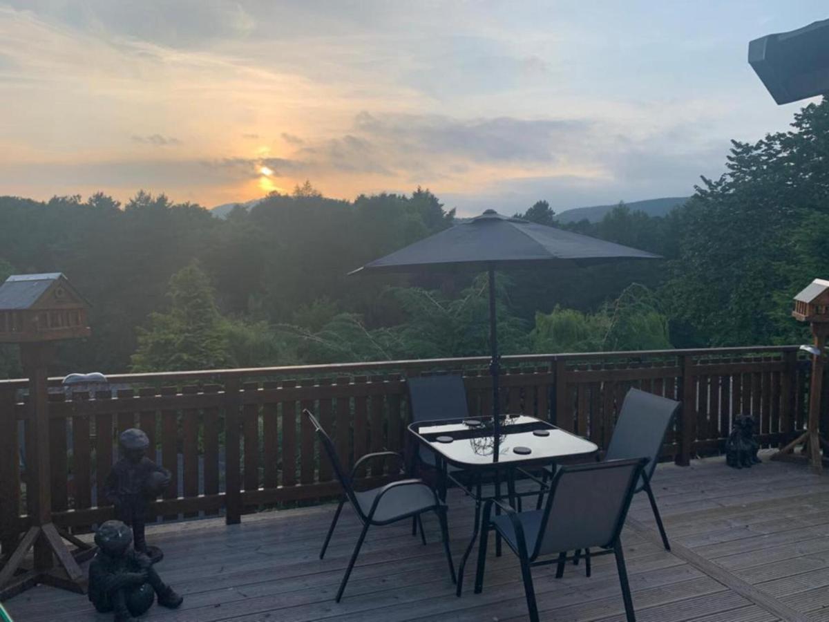 Beautiful 2 Bedroom Lodge With Stunning Views 블레어아톨 외부 사진